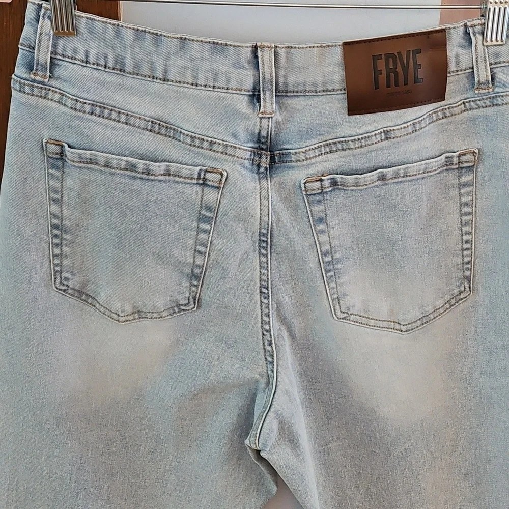 Frye Light Wash Jeans - Picture 9 of 11